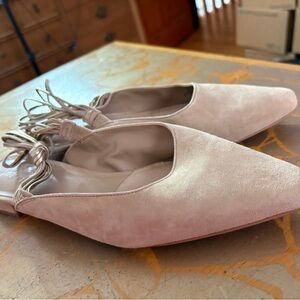 Lord and Taylor Suede and Leather Elegant Light Tan Women's Shoes Size 9